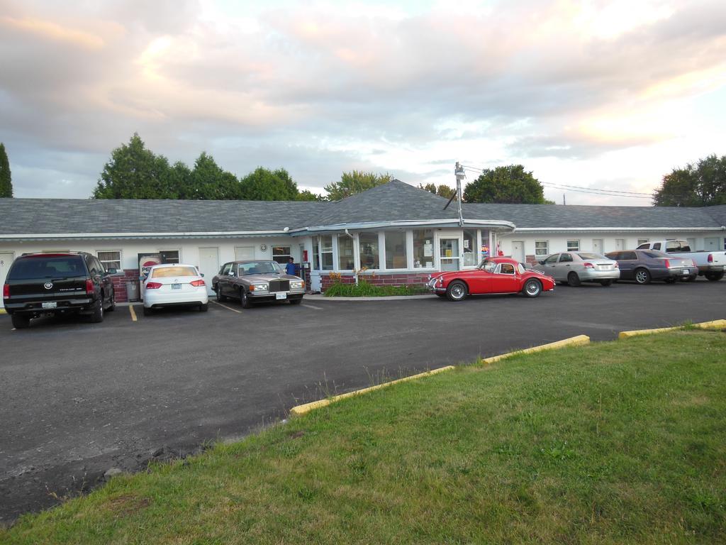 Kent Motel Chatham-Kent Extérieur photo